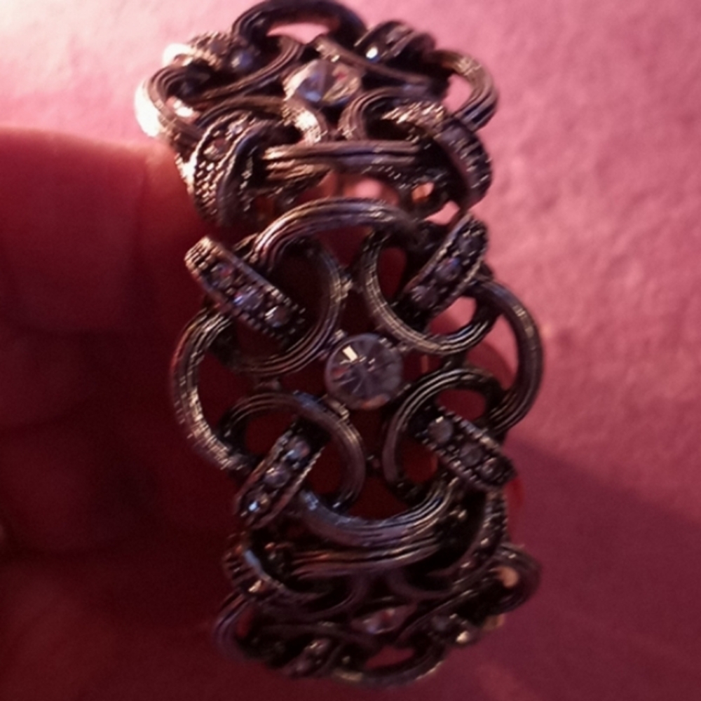 Women's stretch bracelet